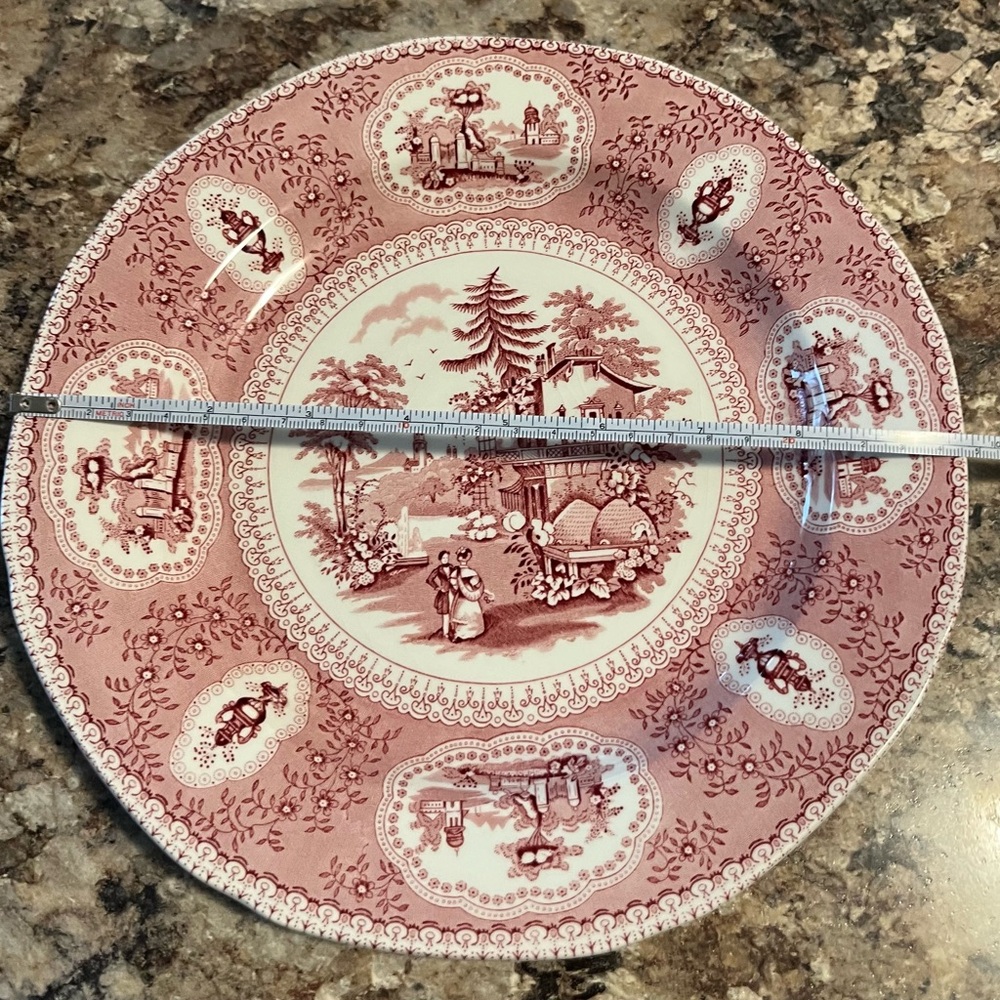 Beehive The Edmund Leigh Gallery Vintage Pink Decorative Plate